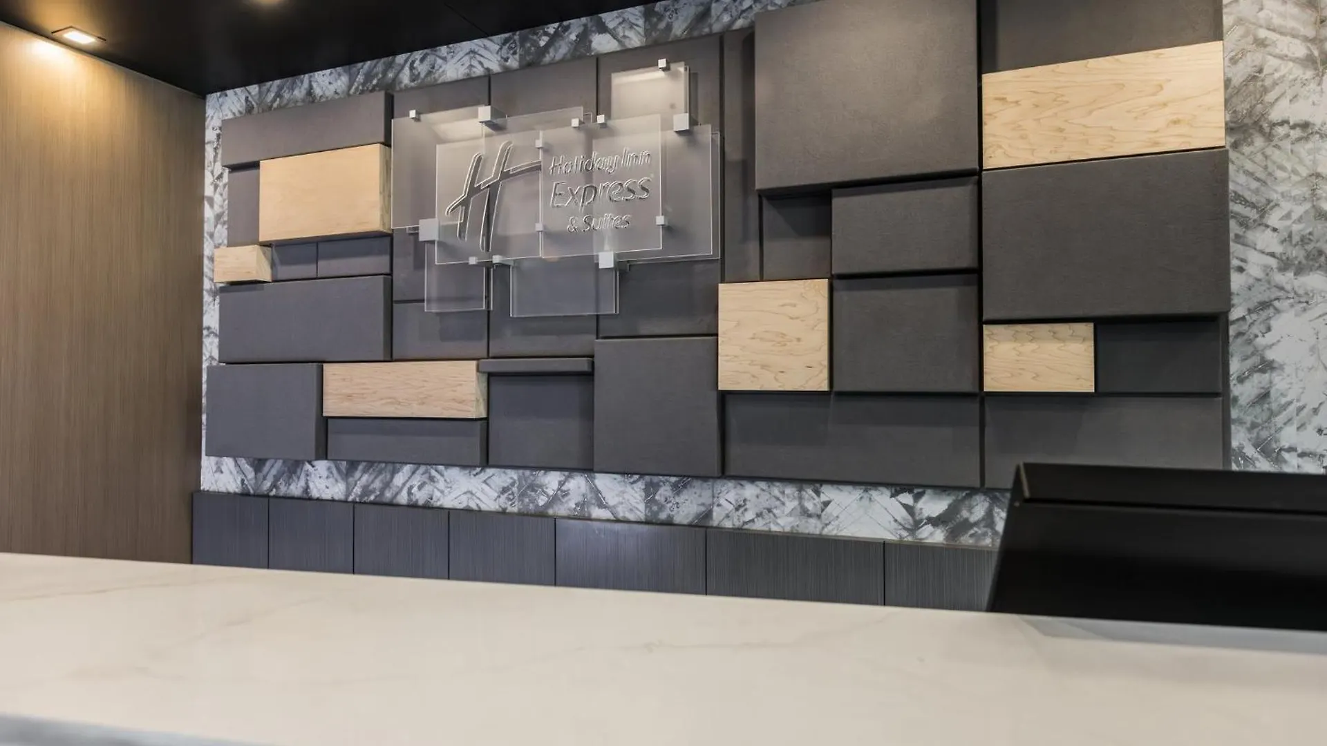 *** Hotel Holiday Inn Express & Suites Toronto Airport South By Ihg Canadá