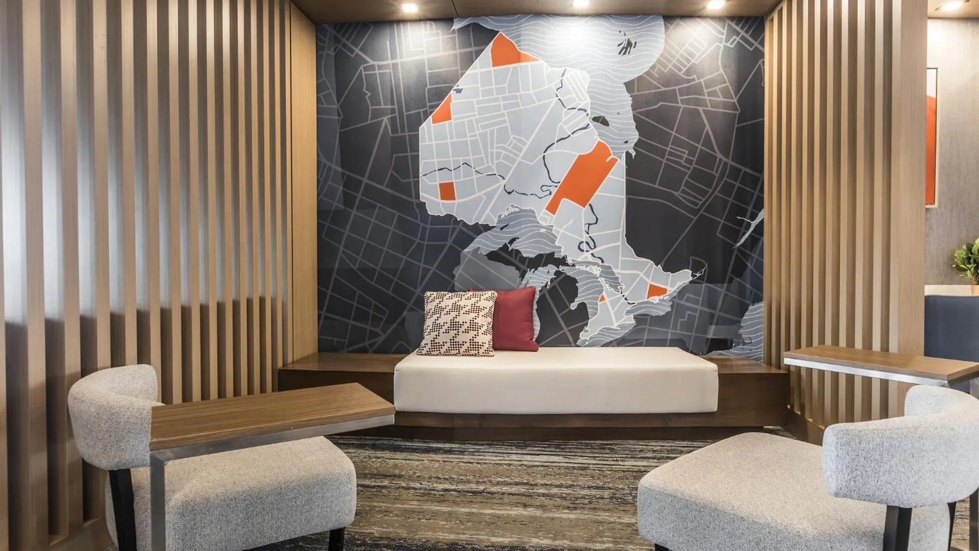 Holiday Inn Express & Suites Toronto Airport South By Ihg Hotel