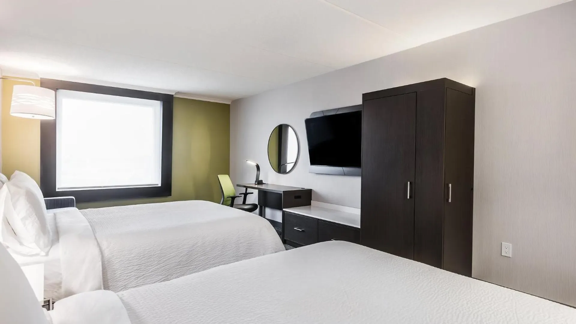 Hotel Holiday Inn Express & Suites Toronto Airport South By Ihg